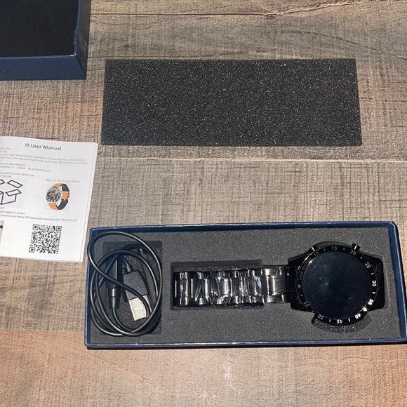 i9 smartwatch - Picture 2 of 2